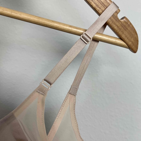 SPANX Haute Contour Open-Bust Mid-Thigh Shape BodySuit Sheer Beige Size Large - Picture 11 of 14